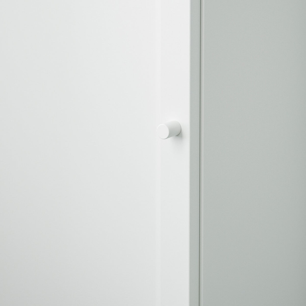 IKEA BILLY Bookcase with door, white, 40x30x106 cm