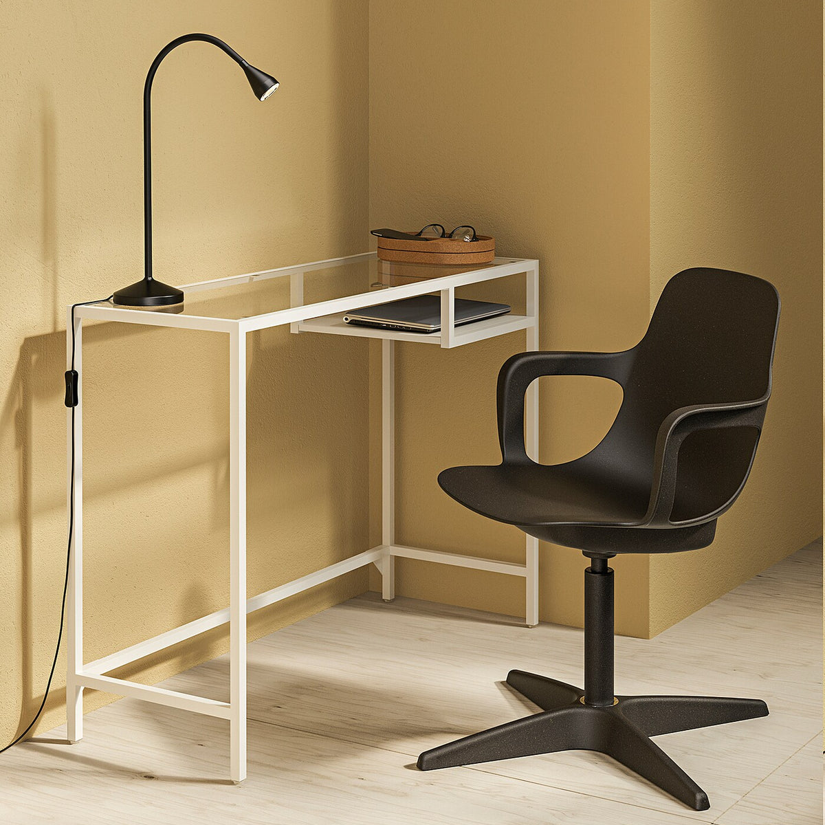 IKEA VITTSJO laptop table, white, 100x36 cm GOOD FURNITURE Good